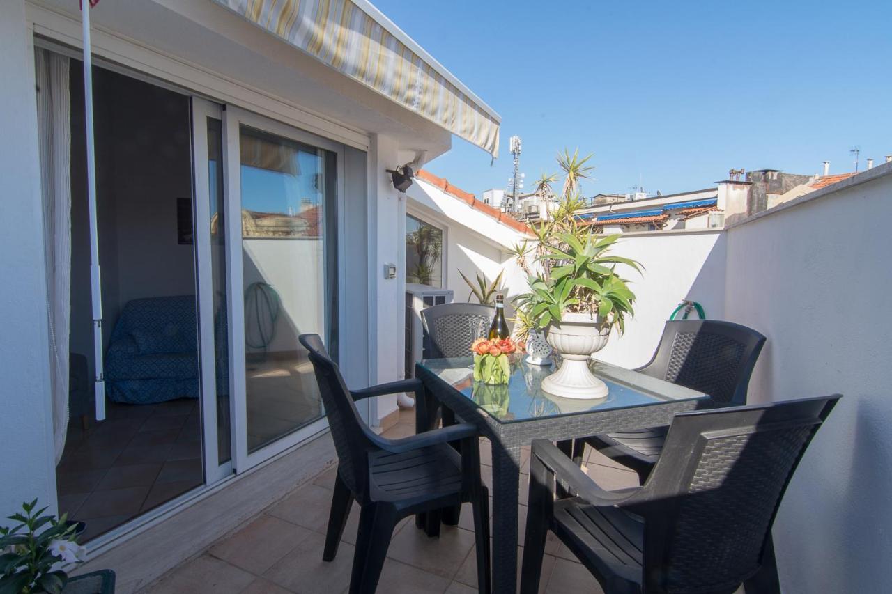 Penthouse Three Bedrooms Sanremo Exterior photo