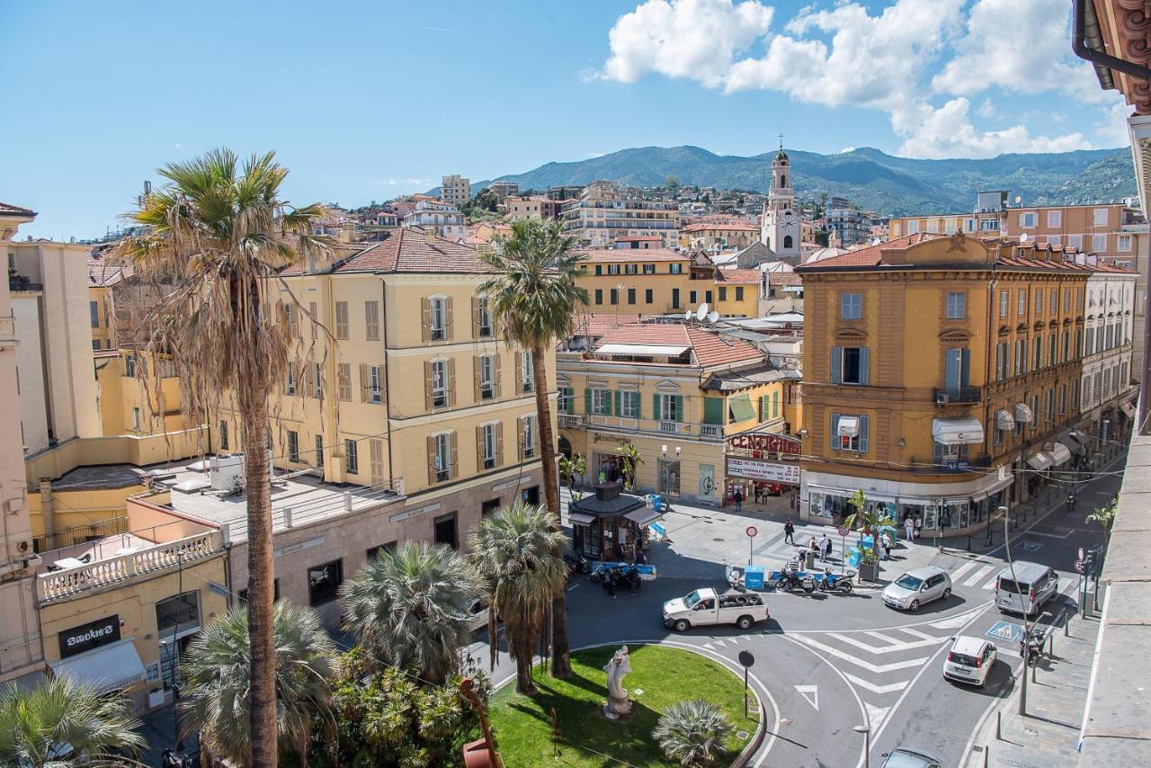 Penthouse Three Bedrooms Sanremo Exterior photo