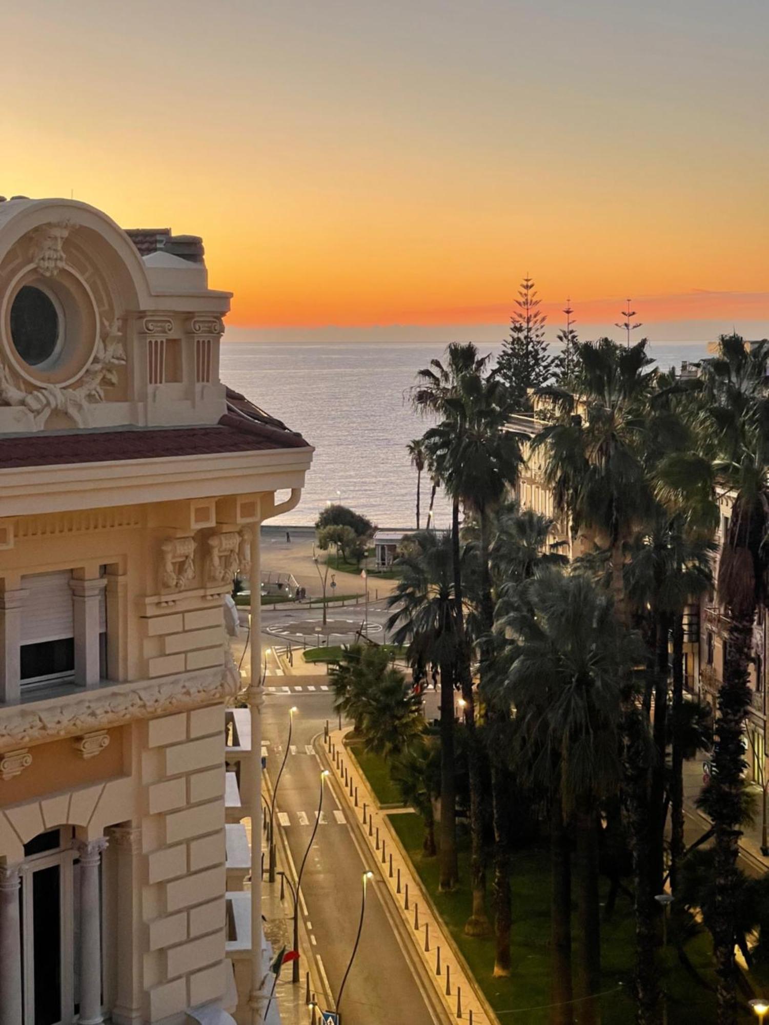Penthouse Three Bedrooms Sanremo Exterior photo